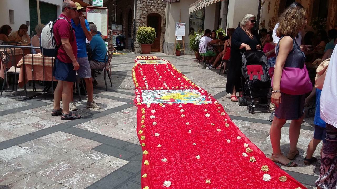 Taormina Rainbow House Apartment Exterior foto